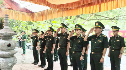 Đảng ủy, Ban Chỉ huy Bộ đội Biên phòng tỉnh tri ân các anh hùng liệt sĩ