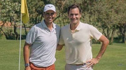 Huyền thoại Federer và Nadal đọ sức trên sân golf