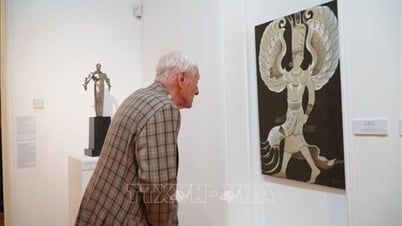 Triển lãm tranh 'Thầy - Trò: Giai điệu một con đường' tại Moskva