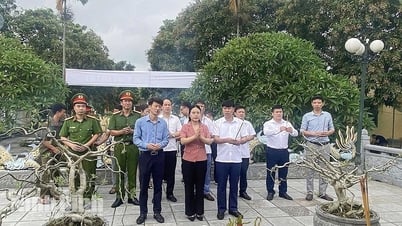 Xã Yên Mô tổ chức dâng hương tưởng niệm các Anh hùng, liệt sĩ nhân kỷ niệm 78 năm ngày Thương binh-Liệt sĩ