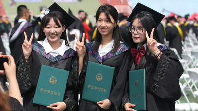 Polémica por doctor que sigue en casa “dependiendo” de sus padres tras 3 años de graduación