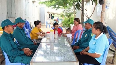 Gia đình Khmer nuôi dưỡng tình yêu Tổ quốc cho các thế hệ