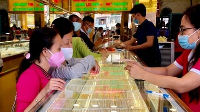 Precio del oro hoy 24 de julio de 2025: Los precios del oro nacionales y mundiales han aumentado, pero corren el riesgo de venderse con fines de lucro.