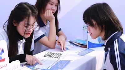 Trường ĐH Luật Hà Nội xét nhiều khối thi, điểm chuẩn chênh nhau thế nào?