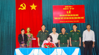 Bàn giao 4 mô hình “Dân vận khéo” cho các thôn vùng đặc biệt khó khăn