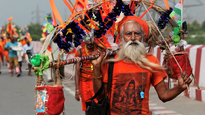Hàng triệu tín đồ Hindu hành hương trong lễ hội Kanwar Yatra