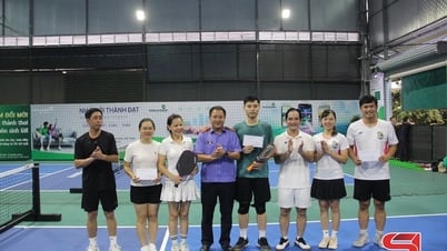 1구 인민검찰원은 산업 창립 65주년을 기념하여 스포츠 교류회를 개최했습니다.