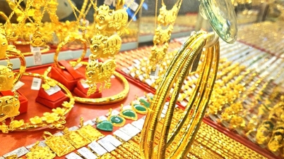 Giá vàng chiều nay (25-7): Vàng miếng neo cao
