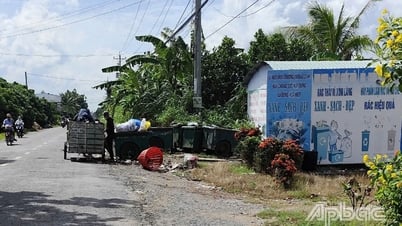 Đồng Tháp: Các xã đảm bảo tốt việc thu gom rác thải sinh hoạt