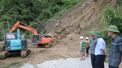 Quyết tâm thông tuyến QL7, QL16 nhanh nhất để cứu trợ đồng bào