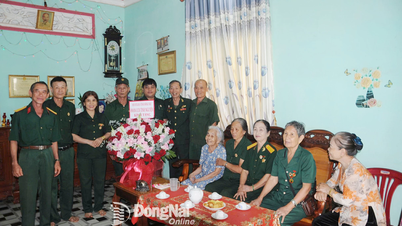 Sâu nặng nghĩa tình tri ân