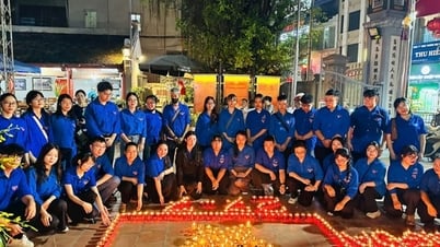 Phường Đống Đa thắp nến tri ân các Anh hùng liệt sĩ