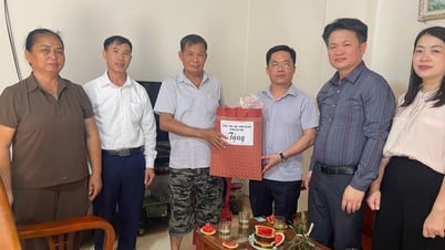 Các đơn vị, địa phương  thăm, tặng quà gia đình chính sách - Báo Cao Bằng điện tử