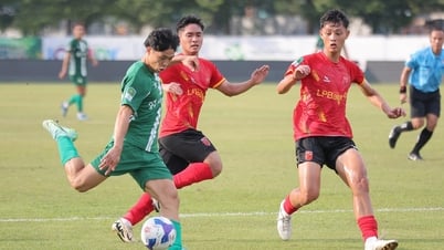 Đội Công Phượng nhiều lần từ chối suất V-League: Chậm mà ra bản sắc