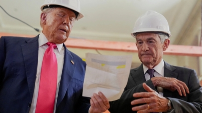 Tổng thống Trump đột ngột "quay xe" về ông Powell sau cuộc gặp tại Fed