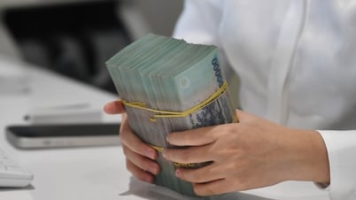 Lãi suất ngân hàng hôm nay 25/7/2025: Tăng lãi...