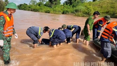 Tìm thấy thi thể 2 nạn nhân bị nước cuốn trôi ở xã Khuất Xá