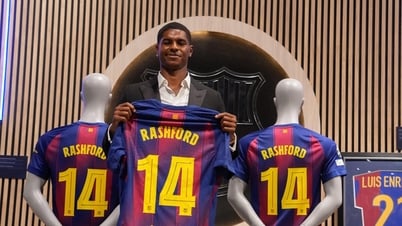 Rashford បង្ហាញ​ខ្លួន​ដំបូង​ឱ្យ Barca ជាមួយ​នឹង​អាវ​តំណាង៖ ព្រោះ​យើង​ត្រូវ​ការ​គ្នា។