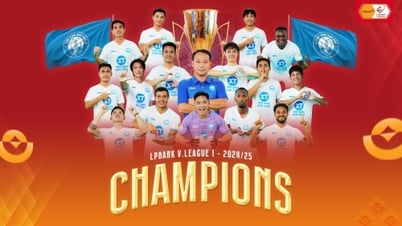 Chủ tịch FIFA chúc mừng CLB Thép Xanh Nam Định vô địch quốc gia