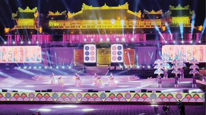 Đại Nội Huế: Chờ “đêm sáng đèn”