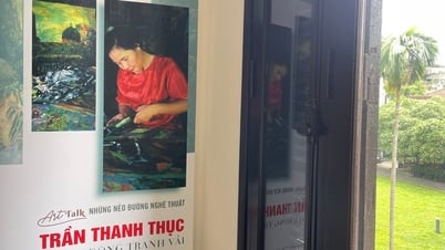 Silenciosamente, un flujo de pinturas textiles entre el flujo de bellas artes vietnamitas contemporáneas