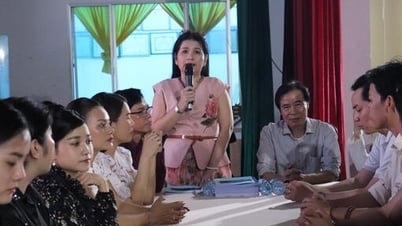 Đoàn Nghệ thuật Cải lương Vàm Cỏ khai trương vở diễn 'Đế Đô Sóng Cả'
