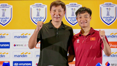 HLV Kim Sang-sik: 'Sự tự tin sẽ giúp U23 Việt Nam chinh phục chức vô địch'