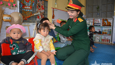 Đại úy QNCN Nguyễn Thị Mỹ Linh: Giữ “lửa” sân khấu kịch nói bằng trái tim người lính