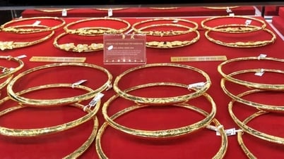 Cuối tuần, giá vàng giảm mạnh
