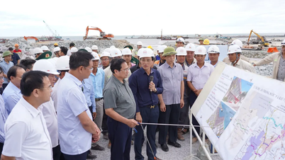 Thủ tướng Phạm Minh Chính yêu cầu đẩy nhanh tiến độ các dự án trọng điểm tại Quảng Trị