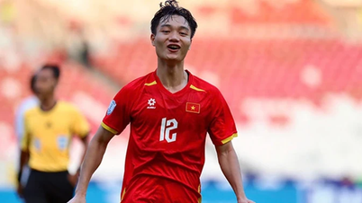 Lội ngược dòng 2-1 trước U23 Philippines, U23 Việt Nam vào chung kết