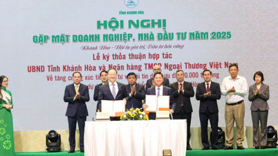 Vietcombank ký kết hợp tác với tỉnh Khánh Hòa, cam...