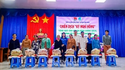 „Pink Holiday“ verbreitet Liebe unter den Menschen der Gemeinde Vinh Phuoc