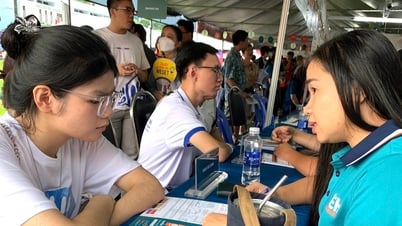 Đại học Kinh tế TP.HCM quy đổi điểm trúng tuyển các phương thức với mức chênh lệch lớn