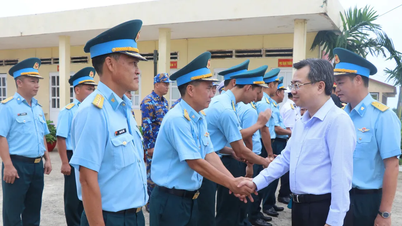 TPHCM tri ân người có công, lực lượng vũ trang tại Côn Đảo dịp 27-7