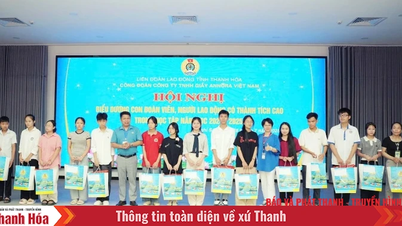 Công ty TNHH Giầy Annora Việt Nam biểu dương con đoàn viên, người lao động đạt thành tích cao trong học tập