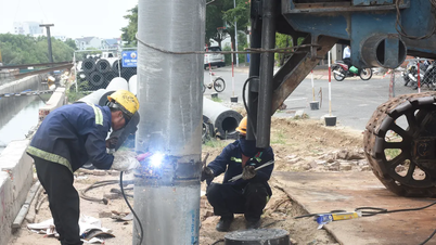 Kiểm tra mức độ ảnh hưởng do rung lắc khi thi công bờ kè kênh Bến đình, phường Tam Thắng