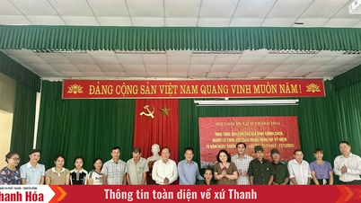 Hiệp hội Du lịch tỉnh Thanh Hóa trao nhà tình nghĩa, tặng quà gia đình chính sách