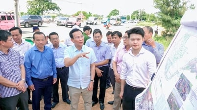 Đoàn công tác của Chủ tịch UBND tỉnh Lâm Đồng kiểm tra một số dự án ven biển