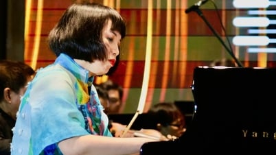 Nghệ sĩ piano Bích Trà, cello Đỗ Phúc, nhạc trưởng Trần Nhật Minh thăng hoa với nhạc cổ điển
