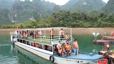 Du lịch hè và những thách thức mùa mưa lũ