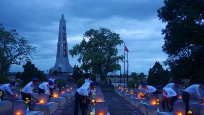 Vùng Cảnh sát biển 2 đồng loạt thắp nến tri ân anh hùng liệt sĩ tại 8 nghĩa trang liệt sĩ miền Trung