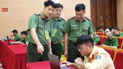 Công an thành phố Hà Nội: Cấp bách chuyển đổi số để thực hiện mô hình 2 cấp
