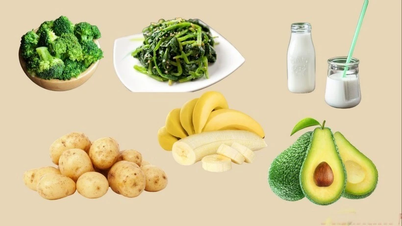 Dấu hiệu cơ thể thừa muối và cách thải muối qua chế độ ăn uống