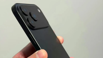 iPhone 17 Pro Max lộ thiết kế camera phá cách chưa từng có