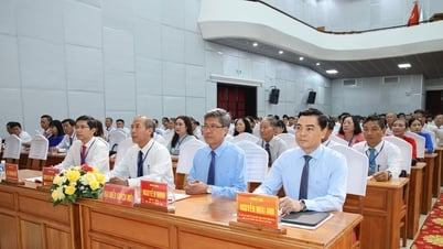 Phó Bí thư Thường trực Tỉnh ủy Lâm Đồng Nguyễn Hoài Anh dự Đại hội Đảng bộ phường Hàm Thắng