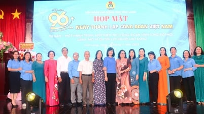 Tiếp tục phát huy truyền thống vẻ vang của tổ chức công đoàn
