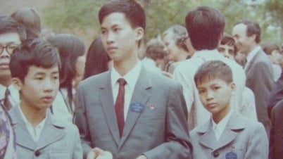 "Cậu bé vàng toán học Việt Nam" nghỉ hưu