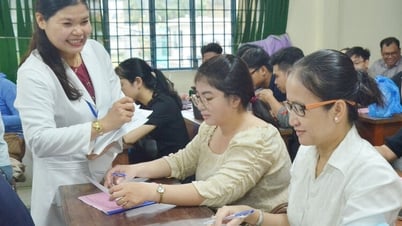 65 học viên tham gia chương trình đào tạo liên tục nuôi con bằng sữa mẹ