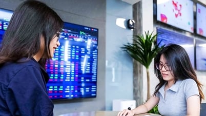 Chứng khoán tuần mới ra sao sau khi vượt đỉnh lịch sử?